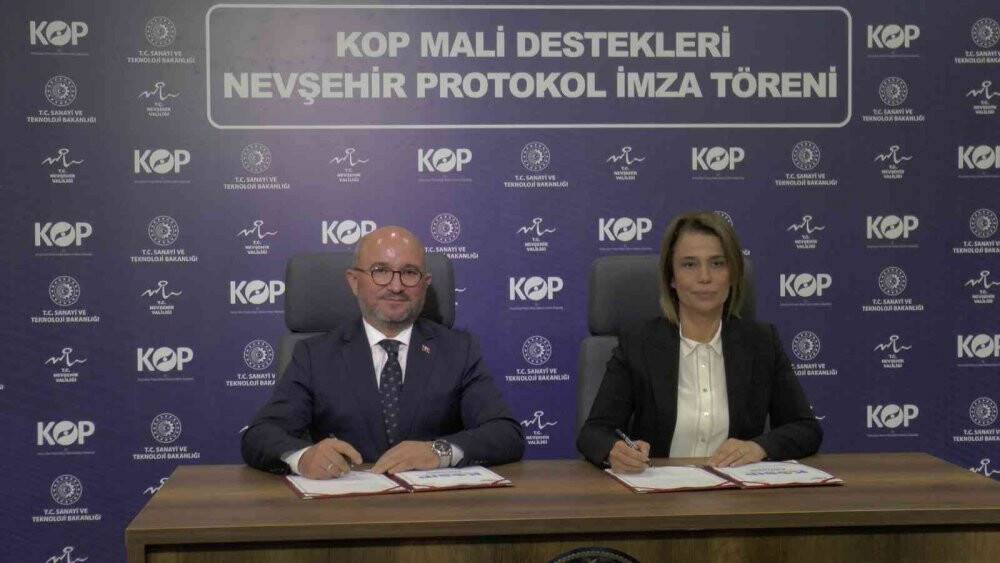 17 milyar liralık 12 proje için protokol imzalandı