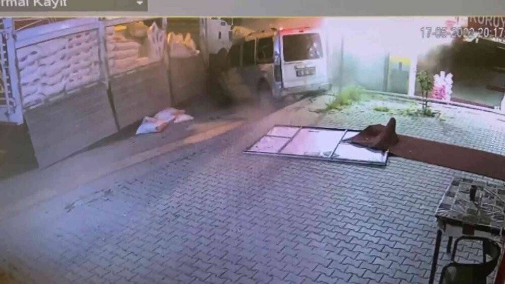 Bursa’da kamyonun 9 aracı biçtiği anlara ait yeni görüntüler ortaya çıktı
