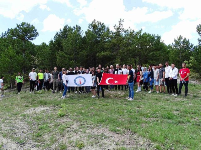 Hisarcık MYO’da Zafer’in 100. yılı doğa yürüyüşü