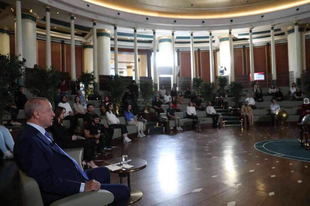 Cumhurbaşkanı Erdoğan: "Hedefimiz bu evlerde 1 milyon mülteciyi barındırmak"