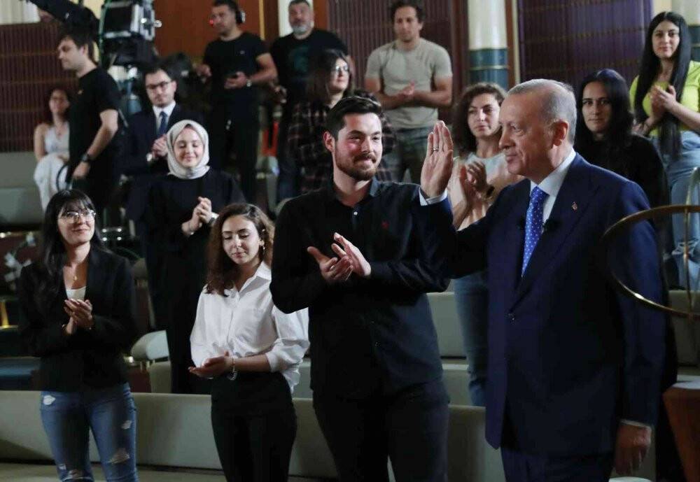 Cumhurbaşkanı Erdoğan: "Hedefimiz bu evlerde 1 milyon mülteciyi barındırmak"