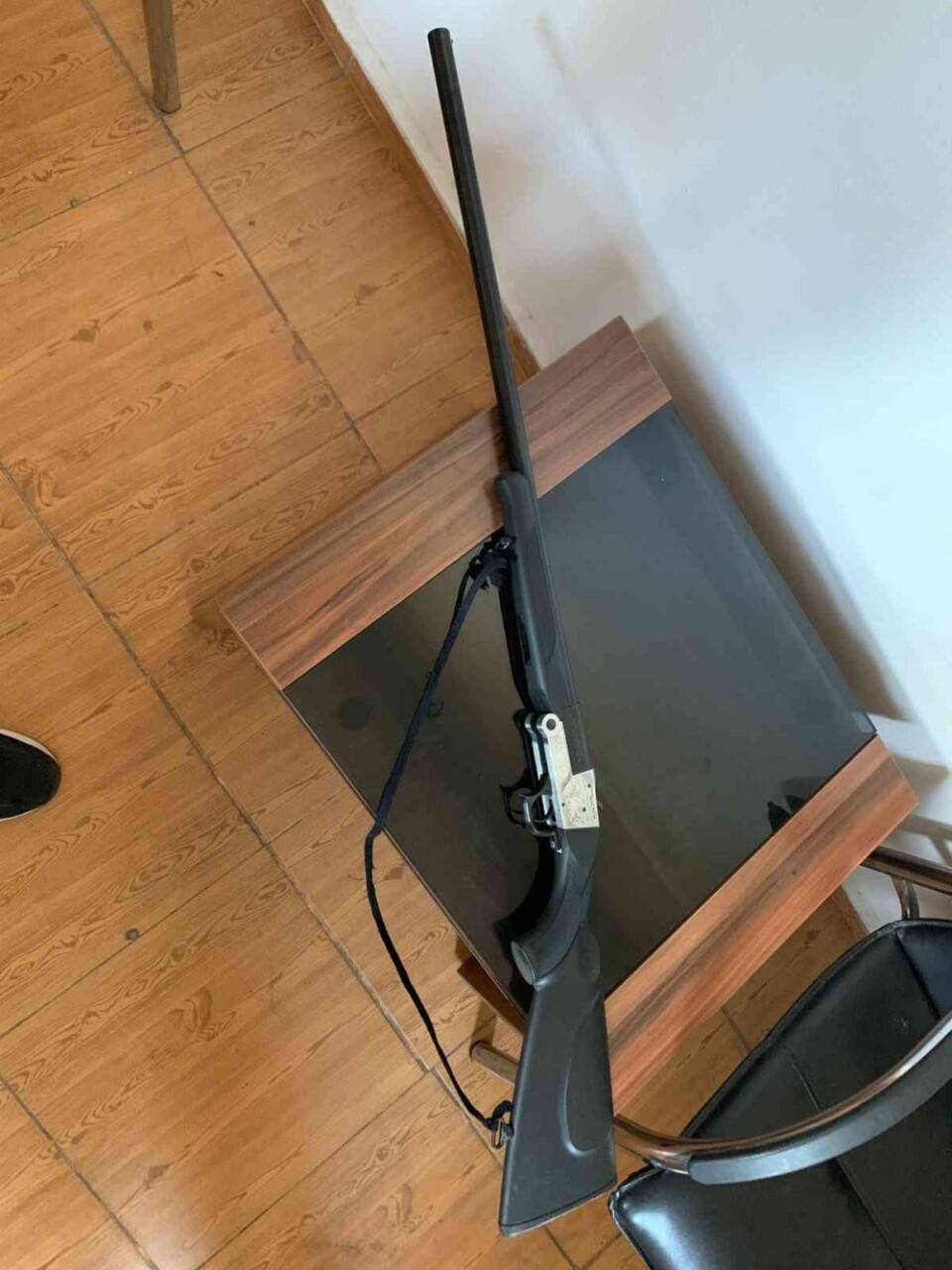 Tarlada 800 kök kenevir bitkisi ele geçirildi