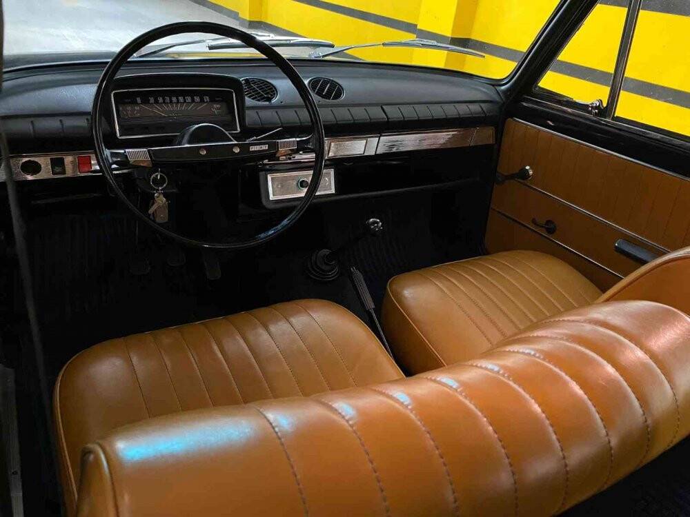 Çocukluk hayali 1975 model Murat 124'ü 280 bin TL'den satışa çıkardı