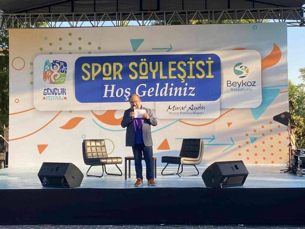 Gençler Yılmaz Vural ile spor söyleşisinde bir araya geldi