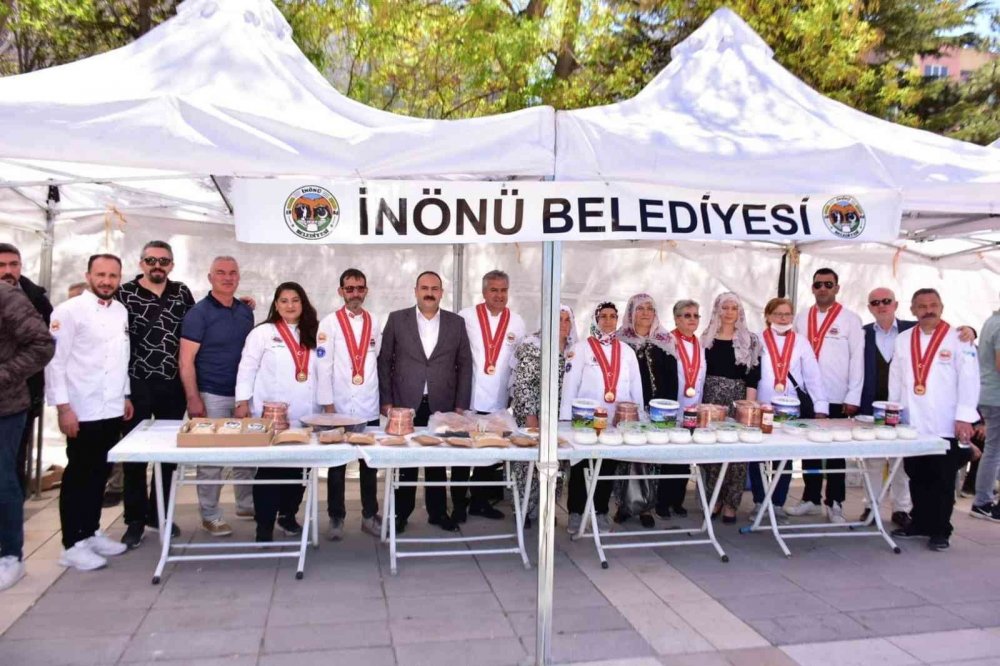 İnönü’nün meşhur yöresel ürünleri yoğun ilgi gördü