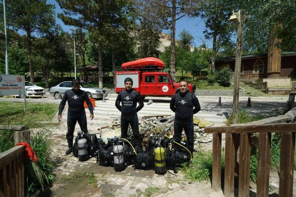 Göletten ne çıkmadı ki