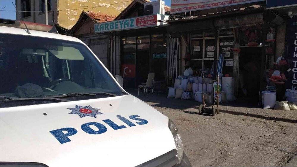 Motodrag şampiyonu patrona silahlı saldırı anı kamerada