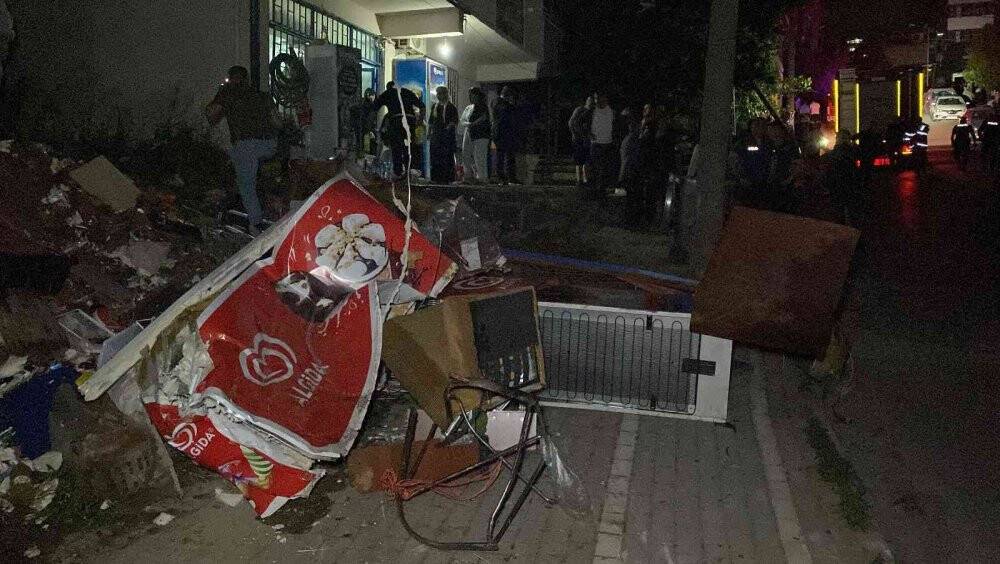 Bir kişinin kaza anı anbean kameraya yansıdı