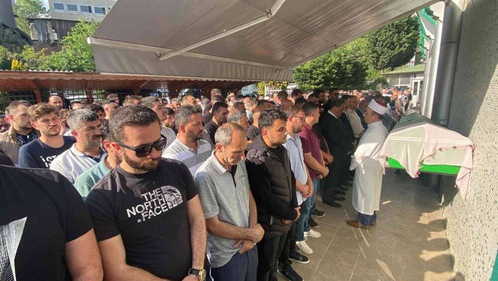 Bir kişinin kaza anı anbean kameraya yansıdı