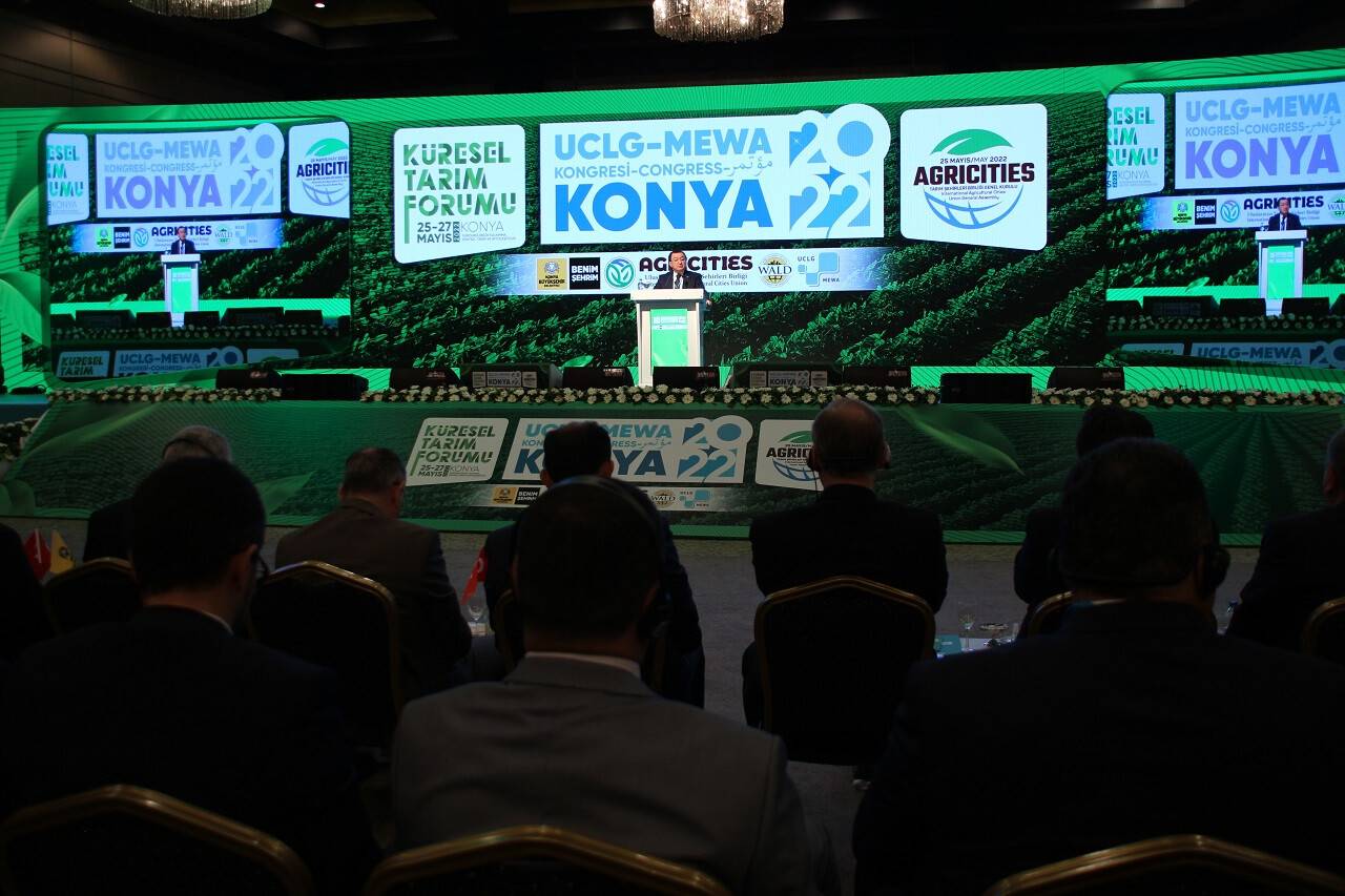 aa-20220525-27969546-27969543-kuresel-tarim-forumu-konyada-basladi.jpg