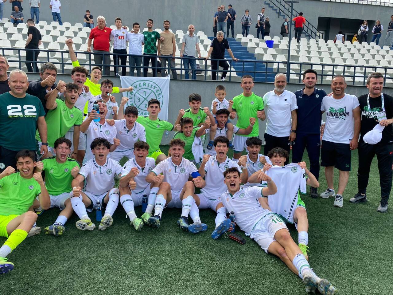 konyaspor-u17.jpg