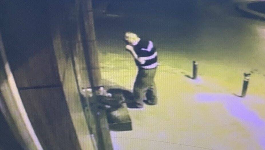 Tadına baktı kasasıyla çaldı!