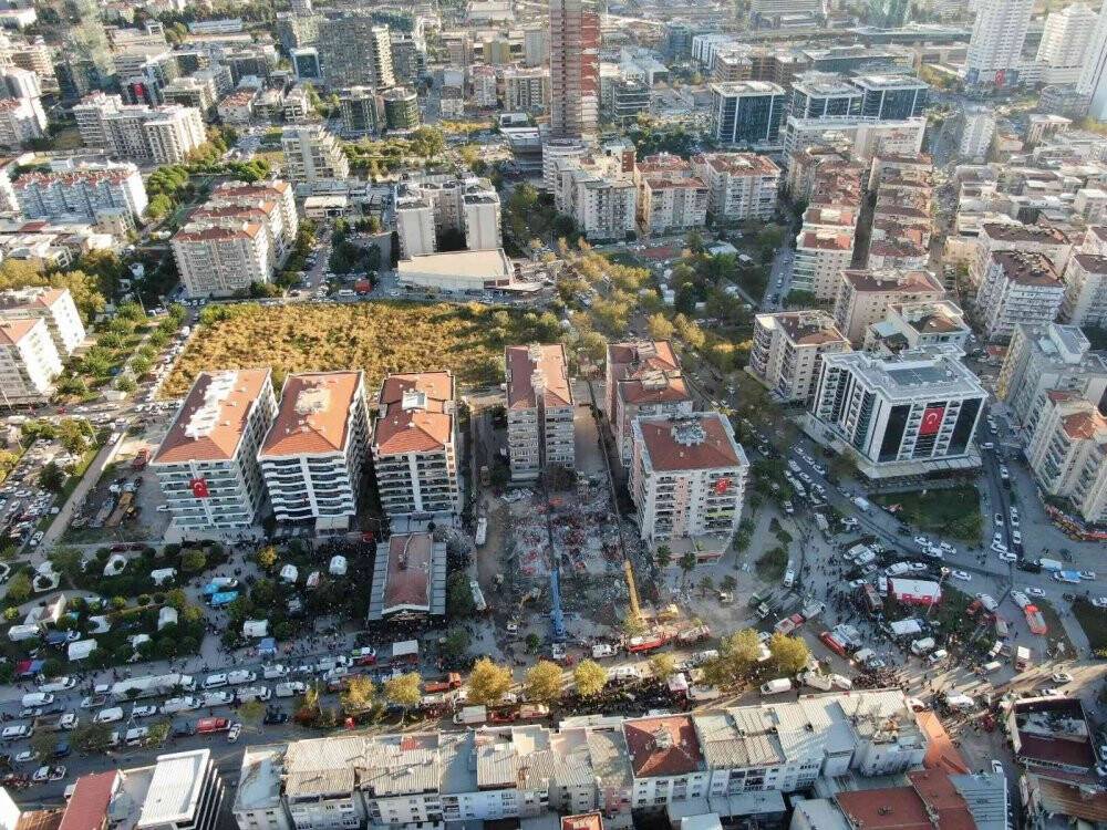 36 kişiye mezar olan apartmanın davasında sanık sayısı 13’e yükseldi