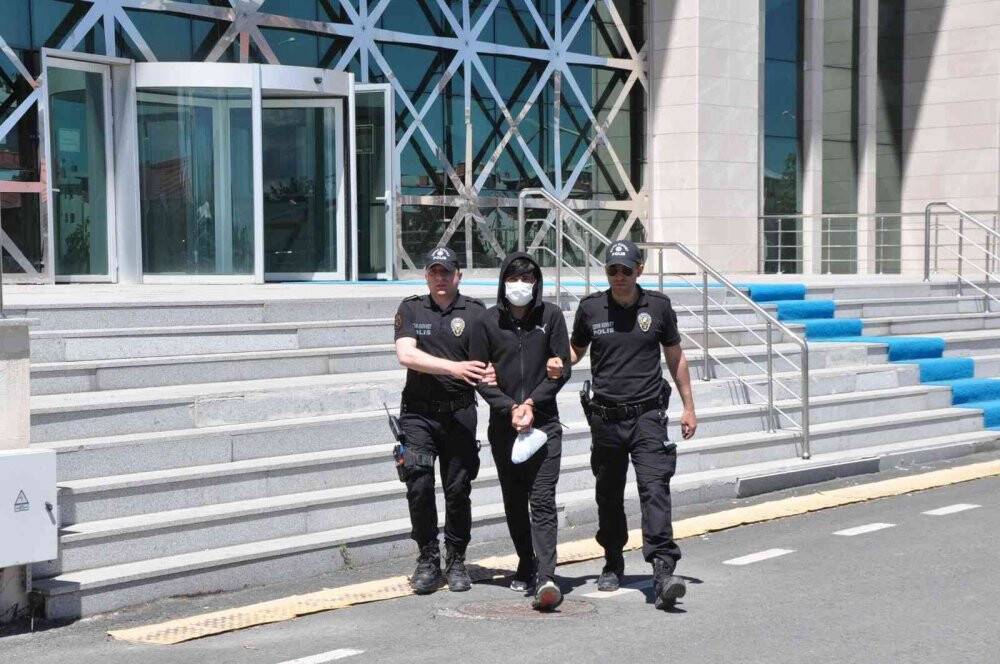 53 milyon kişinin kimlik bilgilerine ulaşmışlar