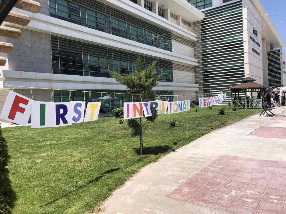 KTO Karatay Üniversitesi’nden yapay zeka temalı renkli bahar şenliği