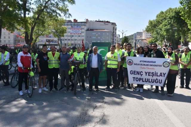 Afyonkarahisar’da sağlık için pedal çevirdiler