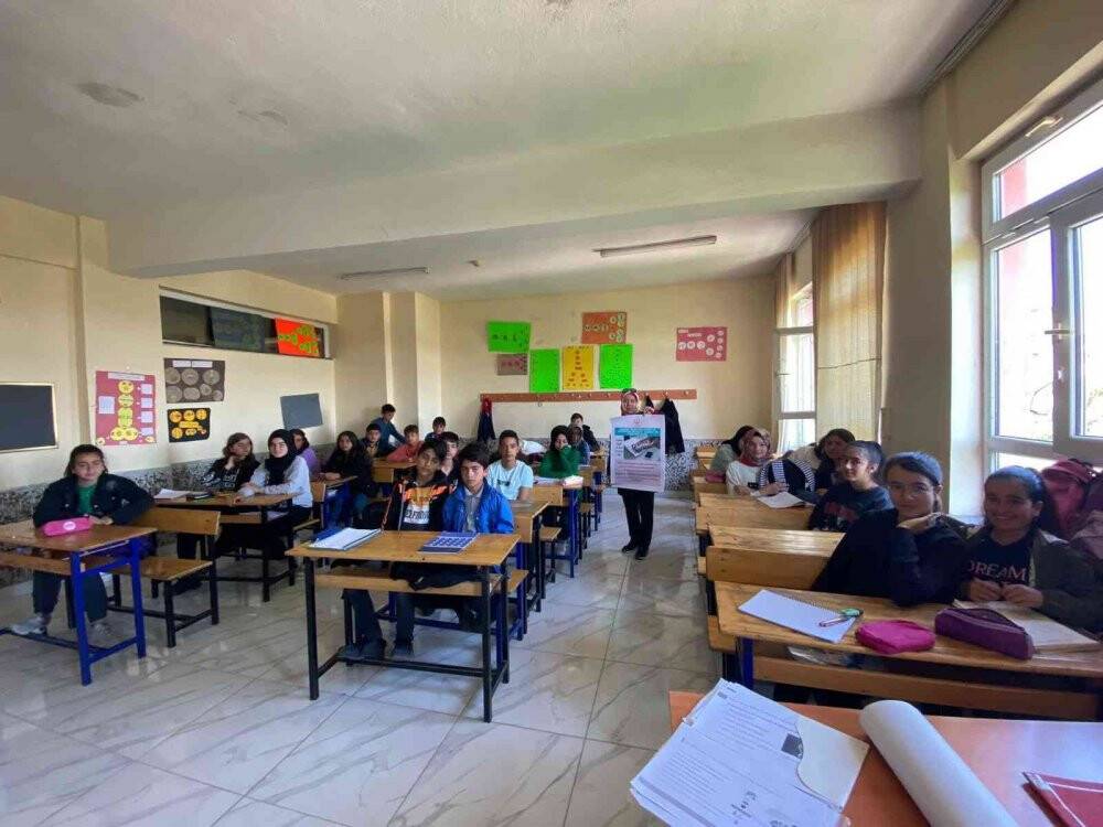 Beyşehir’de öğrencilere farkındalık eğitimi verildi