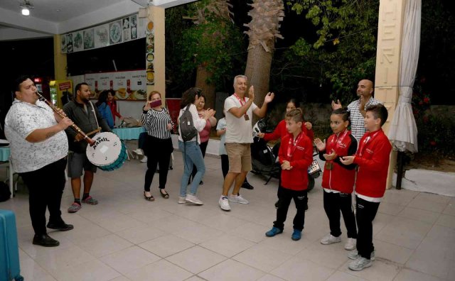 Kuşadası’nın gururu oldular