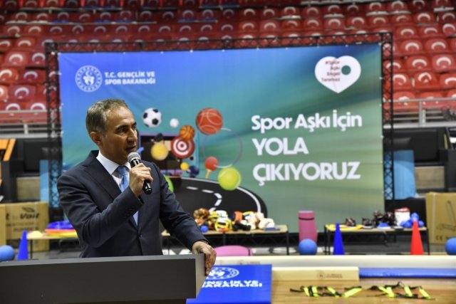 Cumhurbaşkanlığı Spor tırı Balıkesir’de