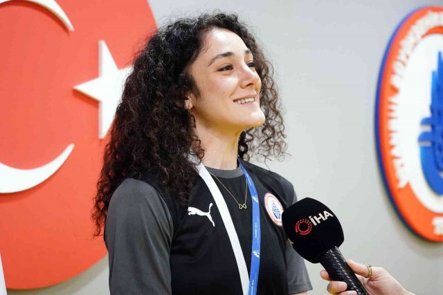 Neslihan Yiğit: “İlk 10 içerisinde yer almak istiyorum”