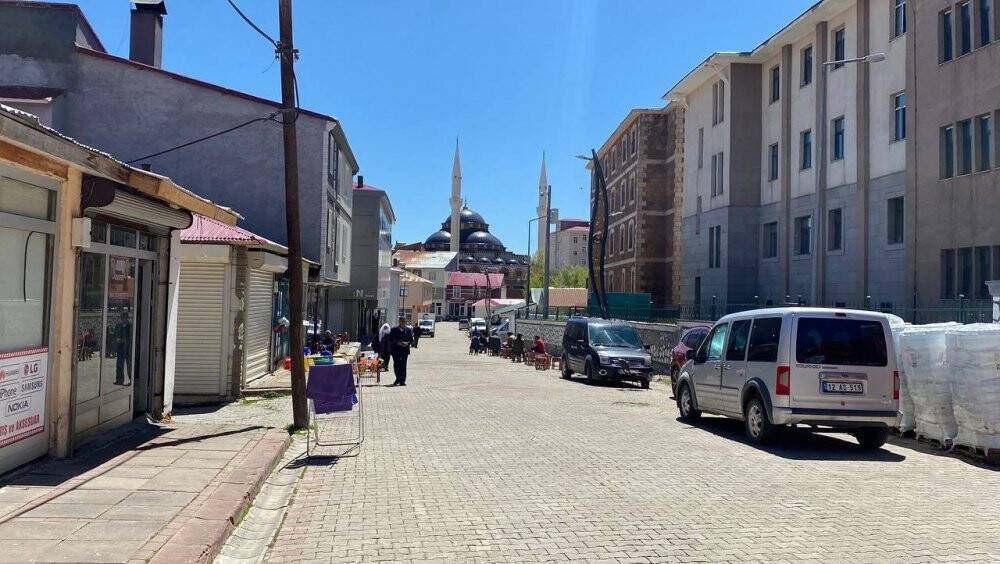 Yılın 6 ayı kar altında olan ilçe, doğal gaz istiyor