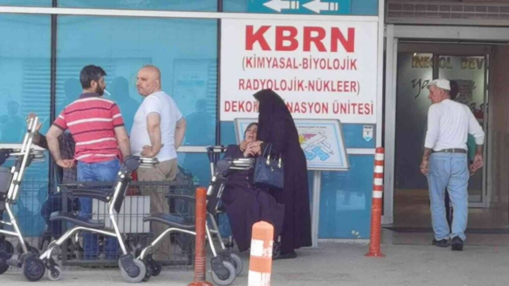 5. katın penceresinden düşen çocuk ağır yaralandı