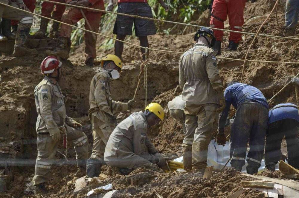 Brezilya’daki toprak kaymasında can kaybı 44’e yükseldi