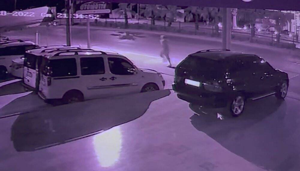 Çarptığı motosikletlinin ölümüne sebep olan sürücü aracını bırakıp  kaçtı