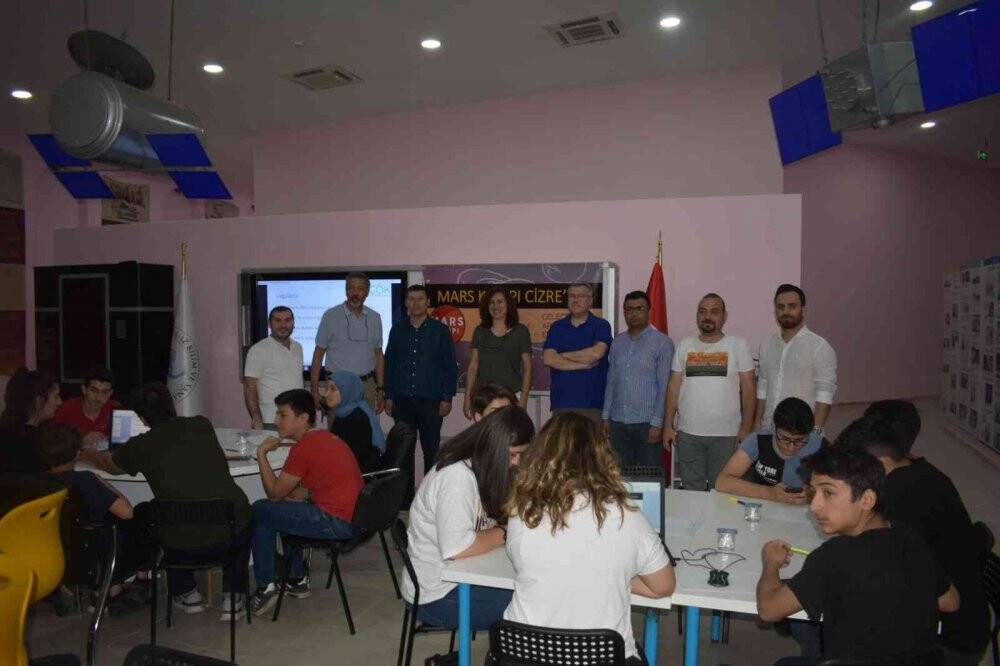 Gelecek Araştırmaları Enstitüsü Mars Kampı Cizre’de yapıldı