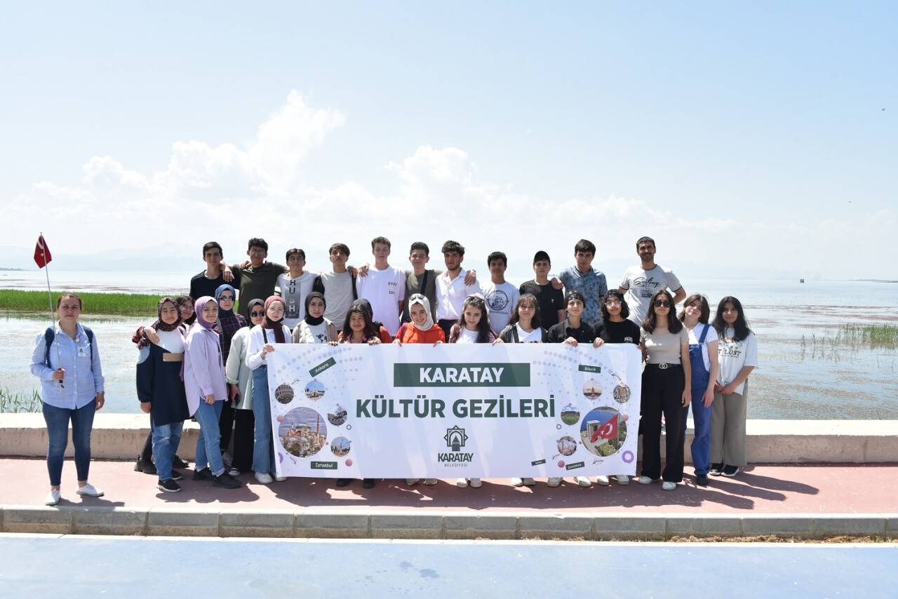lise-ogrencilerine-kultur-gezisi-7.jpg