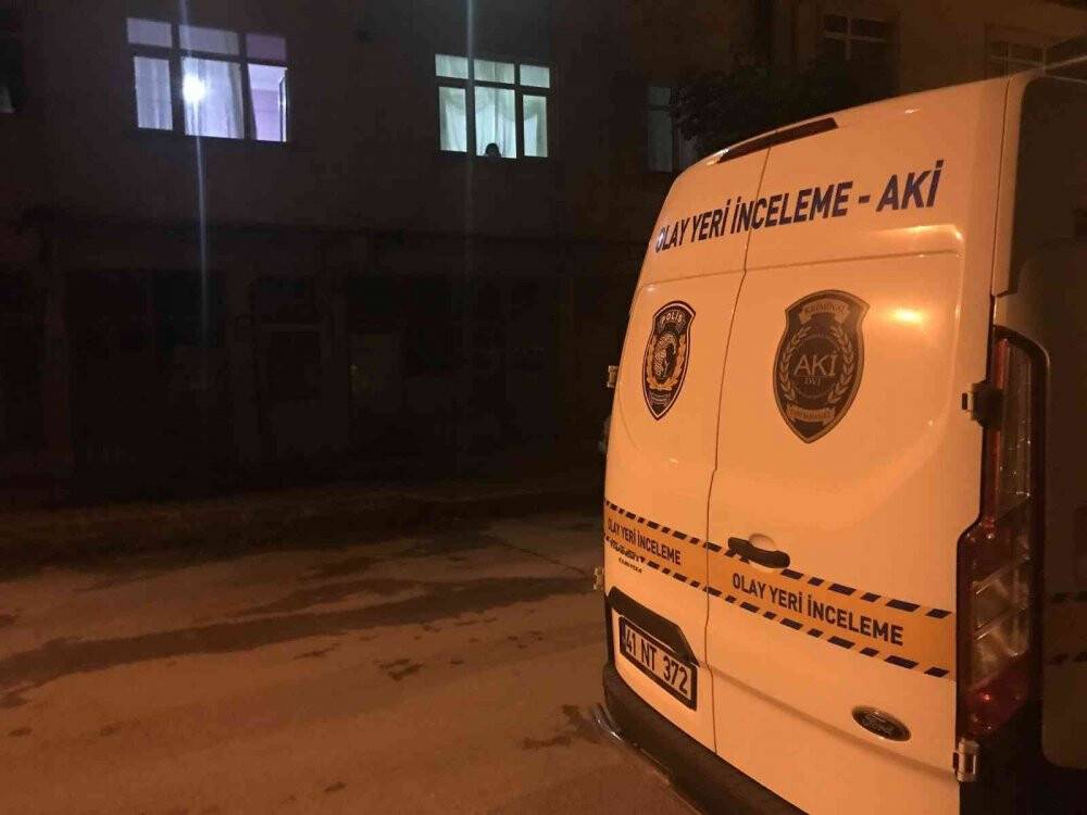 Tartıştığı kocası tarafından pencereden atıldığı iddia edildi