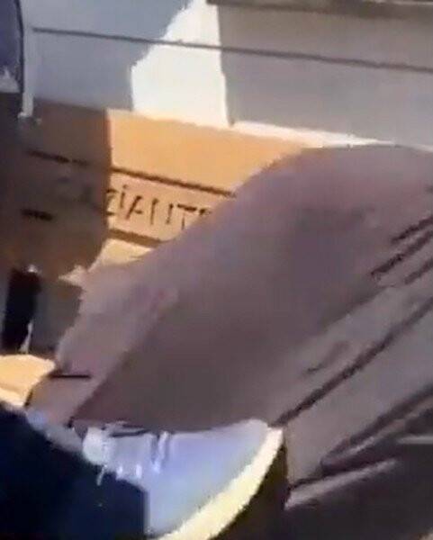 Suriyeli engelli yaşlı kadına tekmeli saldırı