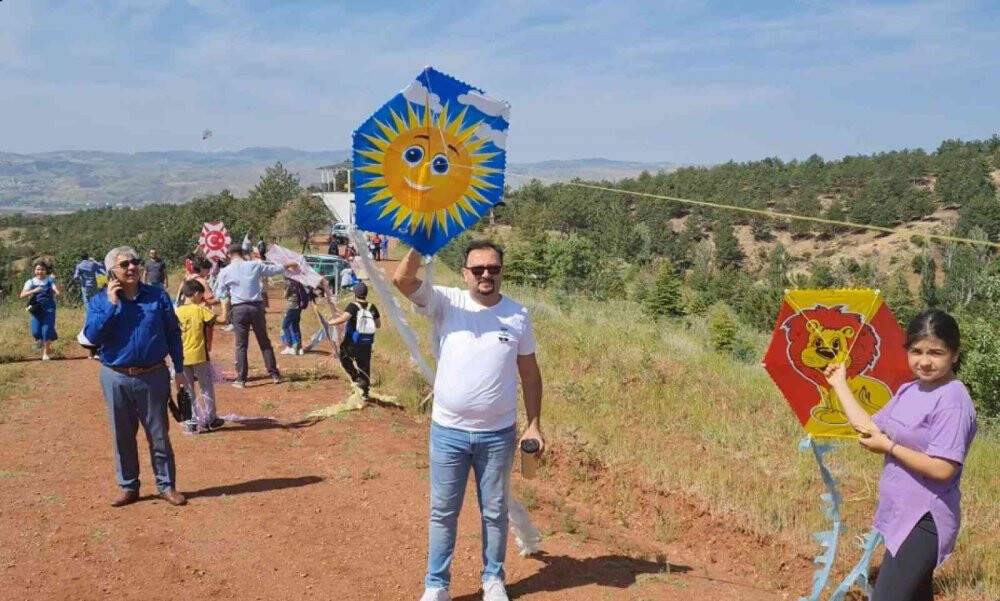 Yüzlerce çocuk katıldı