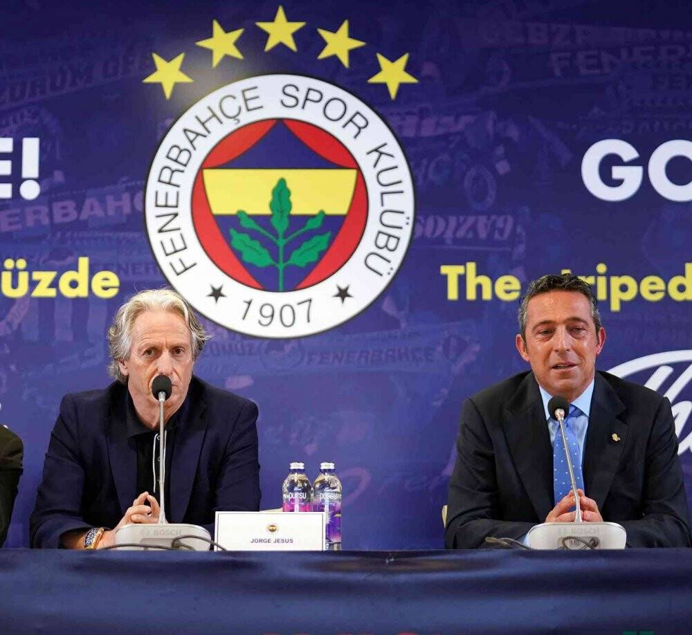 Fenerbahçe’de Jorge Jesus için imza töreni düzenlendi