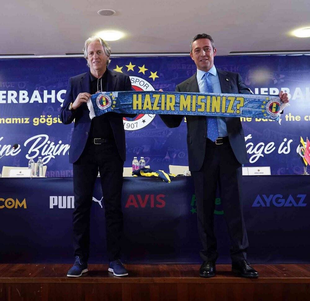 Fenerbahçe’de Jorge Jesus için imza töreni düzenlendi
