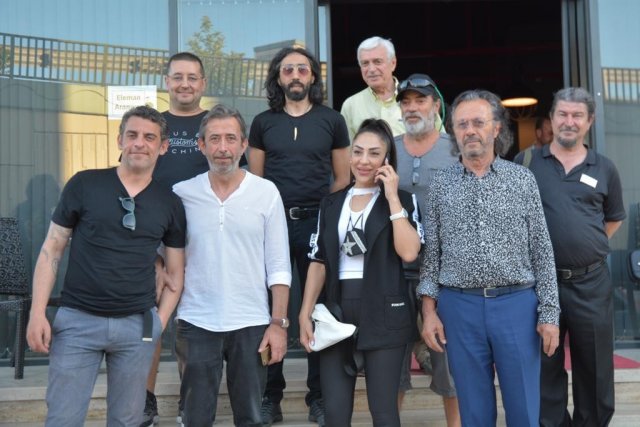 Ünlü isimler, Maltepe’deki bilardo turnuvasında kozlarını paylaştı