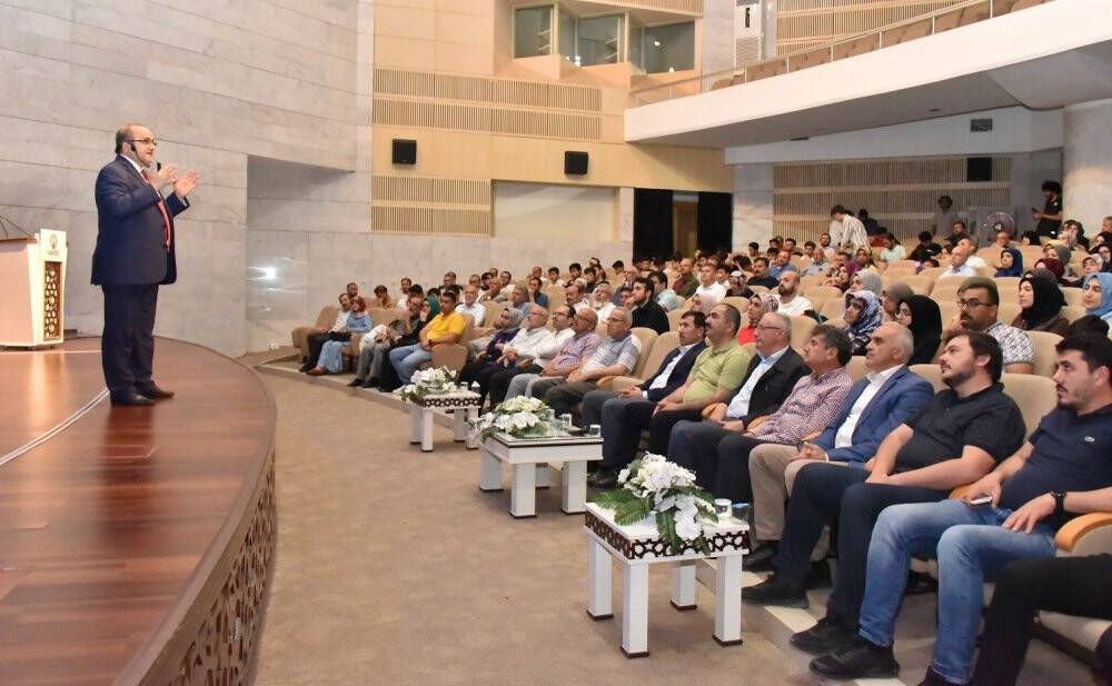 Dünü, Bugünü ve Yarınıyla Kudüs konferansı düzenlendi