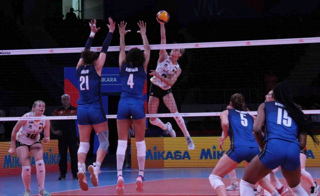 FIVB Milletler Ligi: Belçika: 1 - İtalya: 3