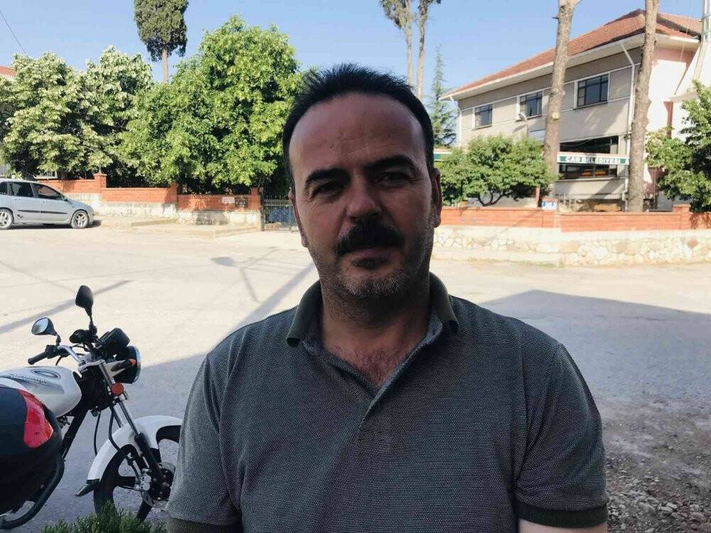 Nesli tükenmekte olan ‘alaca sansar’ yavrularıyla köye indi