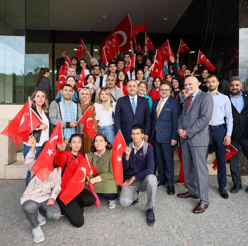 Dışişleri Bakanı Çavuşoğlu Çekya’da