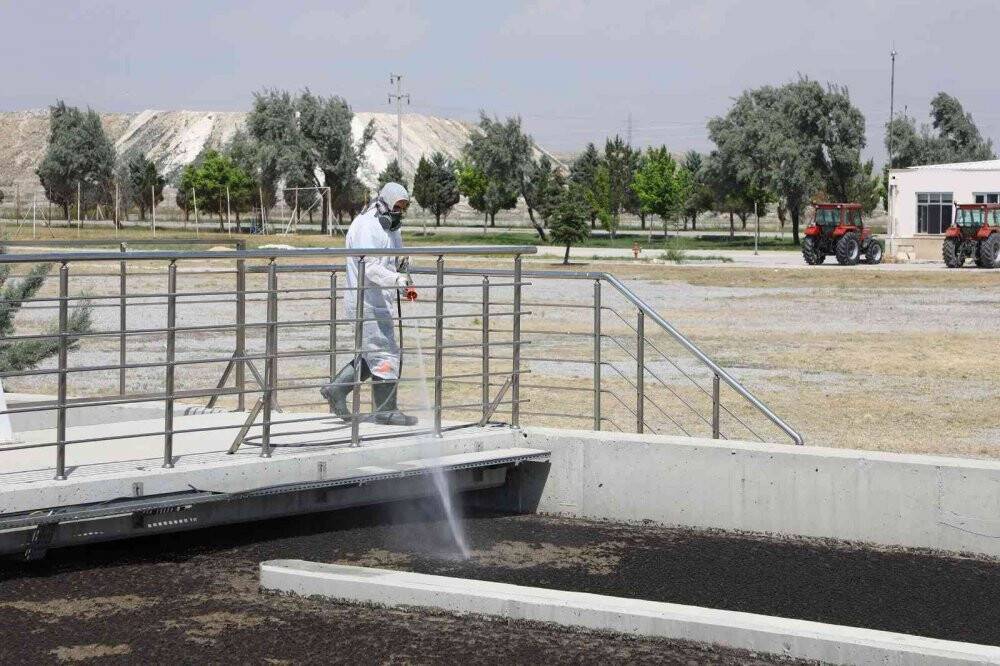 Konya Büyükşehir 31 ilçede 40 ekiple haşereyle mücadele yürütüyor