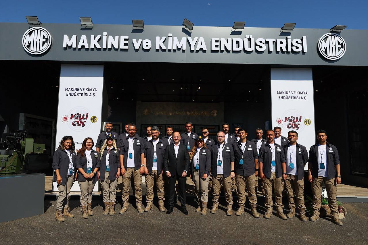aa-20220610-28123005-28122999-milli-deniz-topu-gemiye-cikiyor-3-ulke-sozlesme-bekliyor.jpg