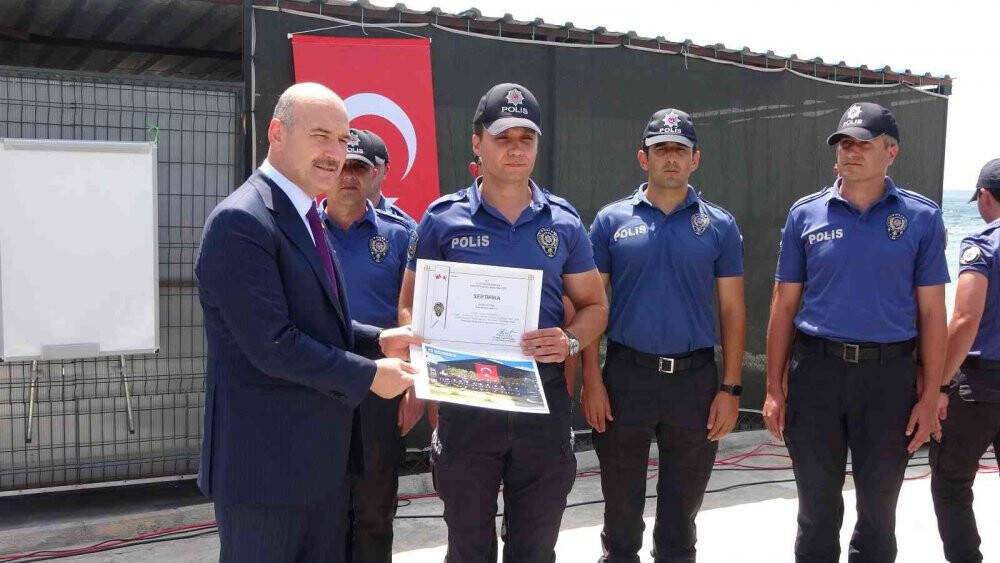 Bakan Soylu: Cumhuriyet'in 100'üncü yılına girmeden Kandil'i temizlemek boynumuzun borcudur