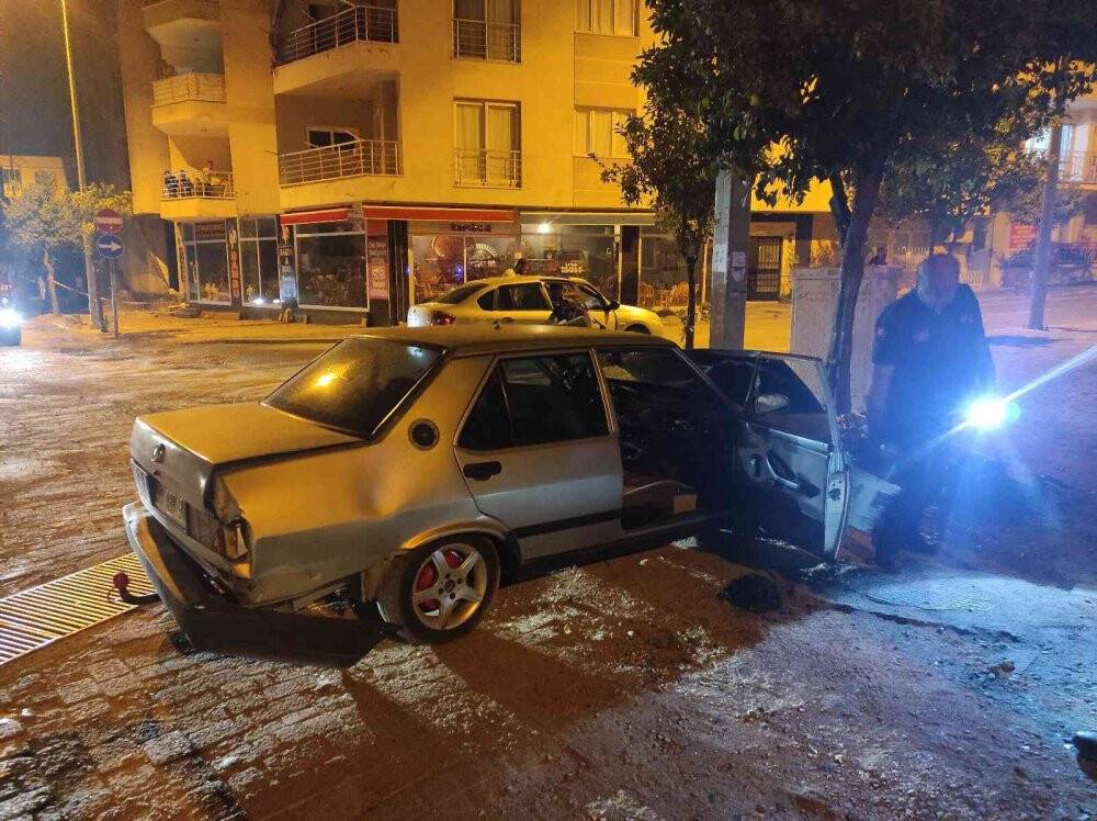 Jandarmadan kaçarken kaza yaptı