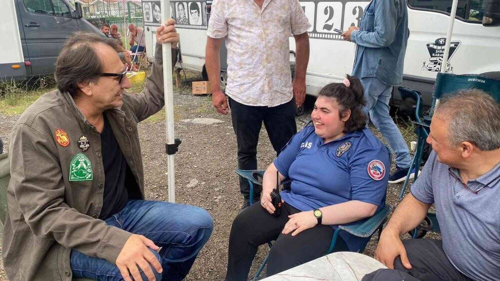 Özel gencin hayalini polis gerçekleştirdi