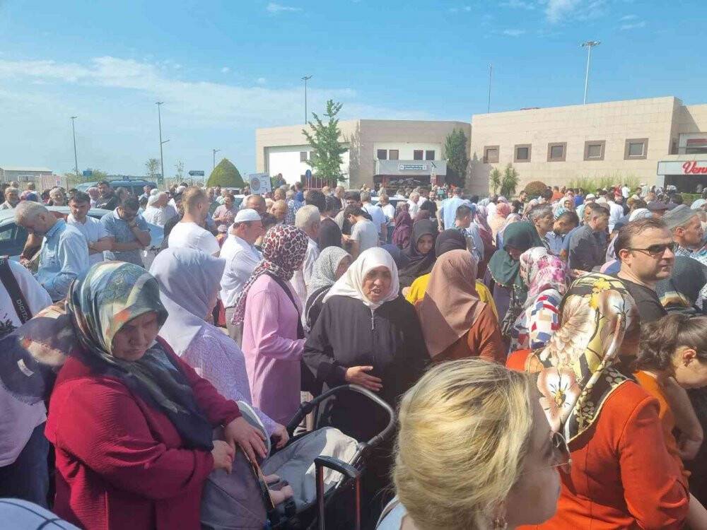 Samsun-Çarşamba Havalimanı’nda hac kafileleri yoğunluğu