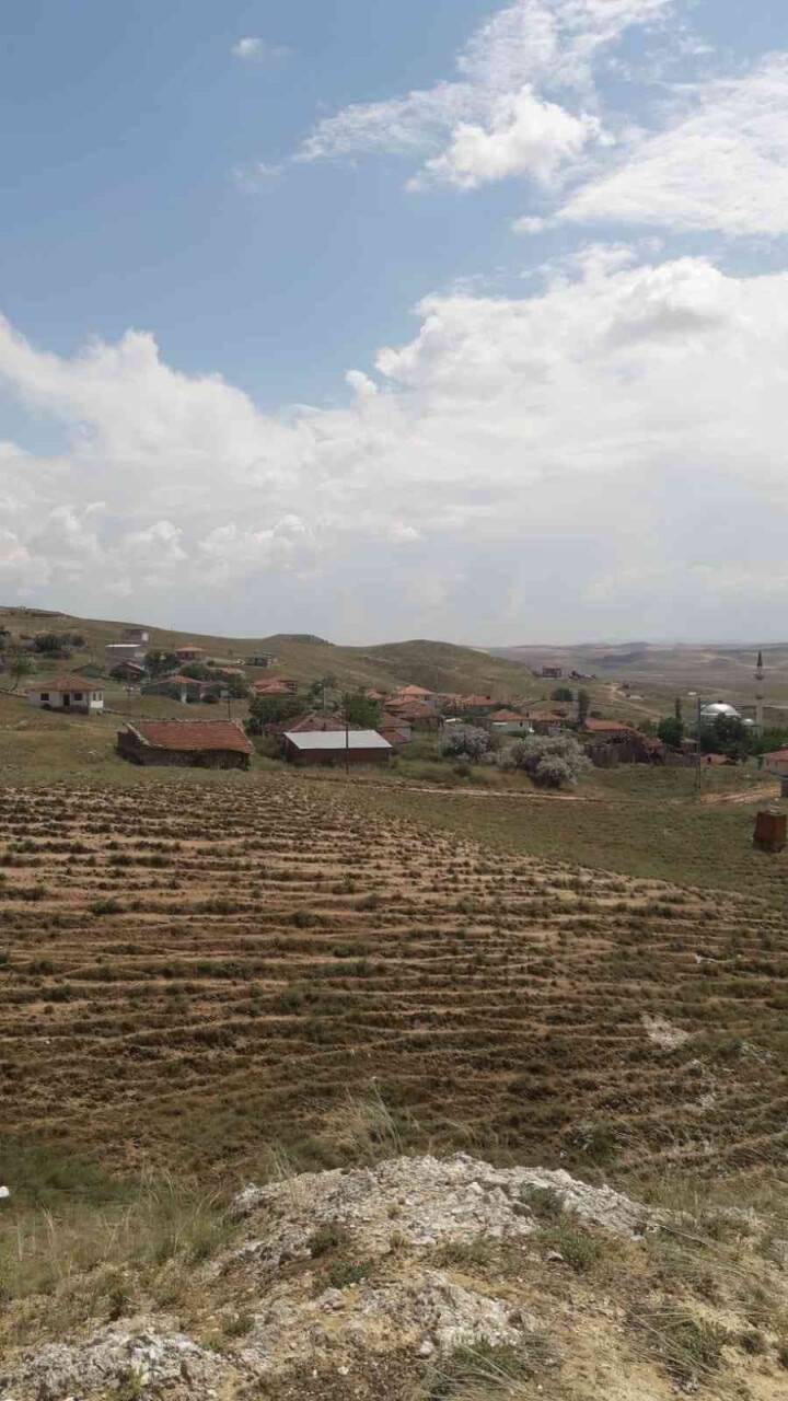 Tarım arazileri sular altında kaldı