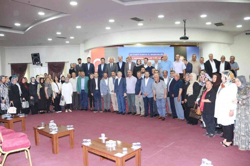 AK Parti Konya’da 76. İl Danışma Meclisi Toplantısı'na yoğun katılım