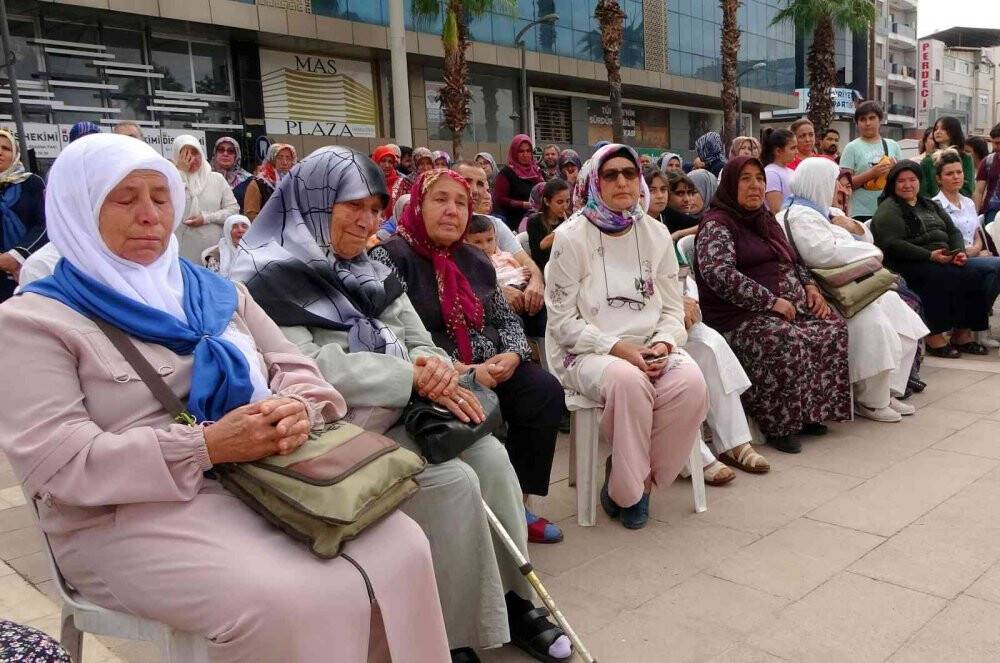 Hacı adayları dualarla kutsal topraklara uğurlandı