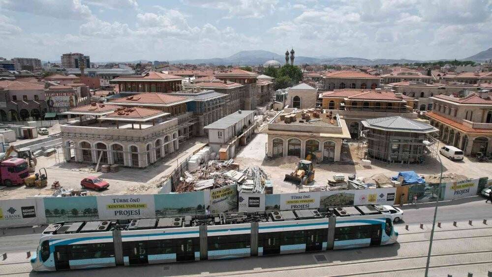 Mevlana Çarşısı ve Altın Çarşı’da sona yaklaşıldı